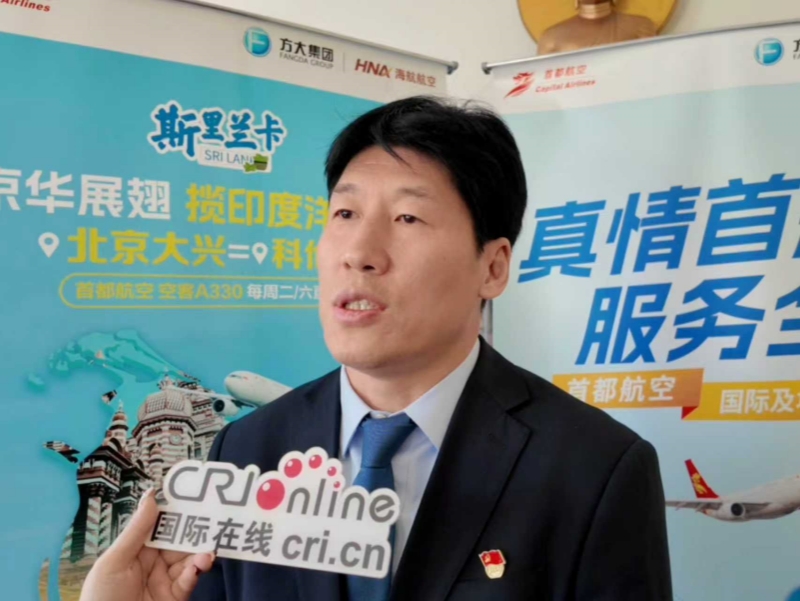 3 摄影靳浩哲.jpg 3 摄影靳浩哲.jpg